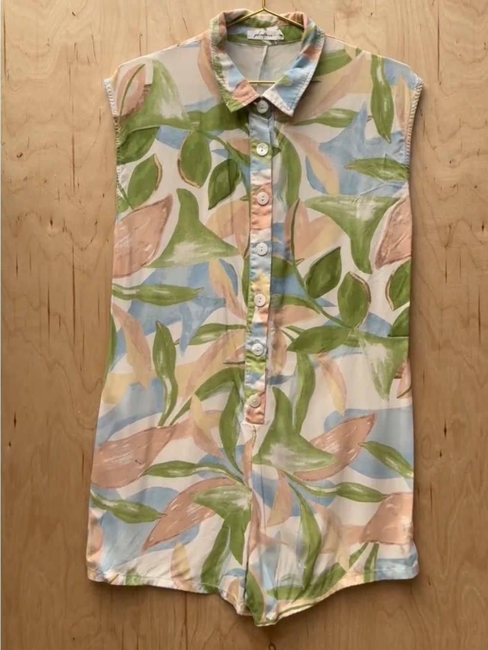 Sleeveless Pastel Leaf Print Romper